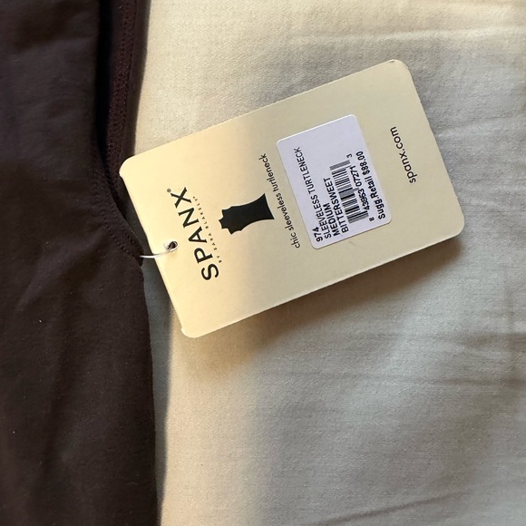 Spanx NWT On Top
Sleeveless Turtleneck
Top Sz med Ret $88 - Picture 9 of 11
